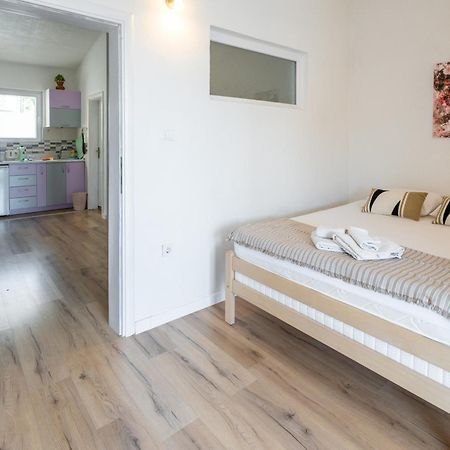 Apartments Miki Bar Eksteriør bilde