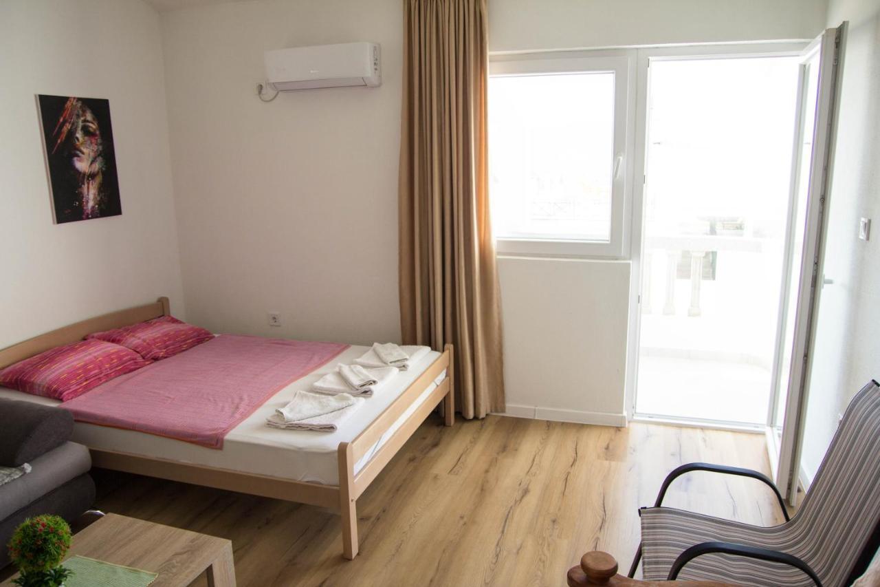 Apartments Miki Bar Eksteriør bilde